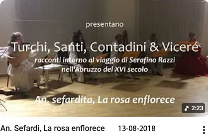 La rosa enflorece
